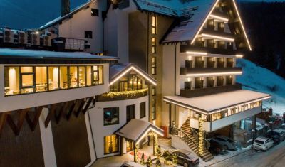 Imagine pentru Hotel Roman 3*  valabile pentru Revelion 2025