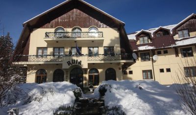 Imagine pentru Hotel Ruia 3* valabile pentru Revelion 2025