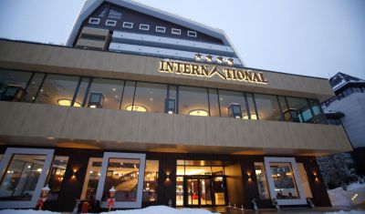 Imagine pentru Hotel International Sinaia 4* valabile pentru Revelion 2026